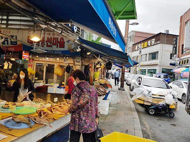 태백지역의 4인가족 기준(전통시장) 차례상 비용은 300,500원