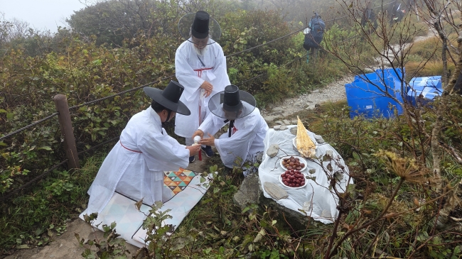 태백산 천제에 사용할 천주(天酒) 담그다